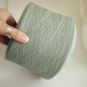 пряжа меринос с полиамидом » Эвкалипт» (1500м/100гр) купить по выгодным ценам в магазине пряжи из Италии БОБИНА.РФ