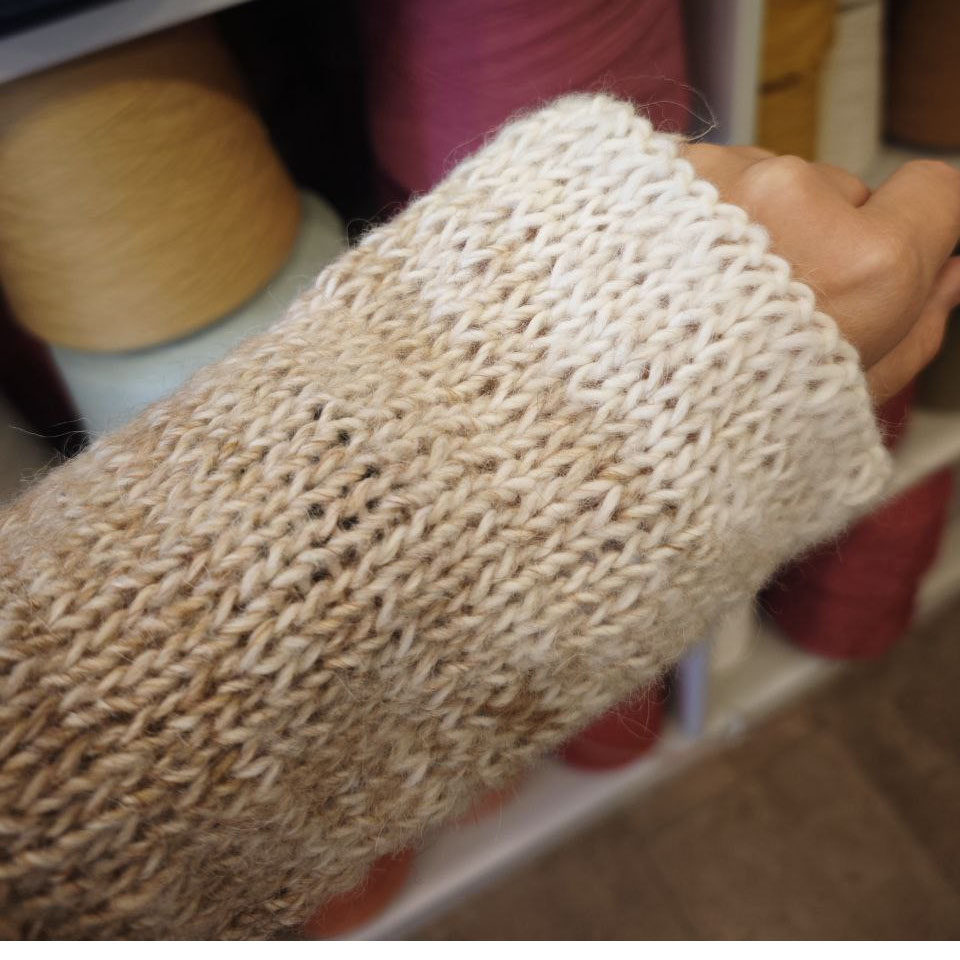 пряжа с альпакой «Мед с молоком» (210 м/100 гр) - интернет-магазин итальянской бобинной пряжи БОБИНА.РФ пряжа с альпакой «Мед с молоком» (210 м/100 гр) купить по выгодным ценам в магазине пряжи из Италии БОБИНА.РФ