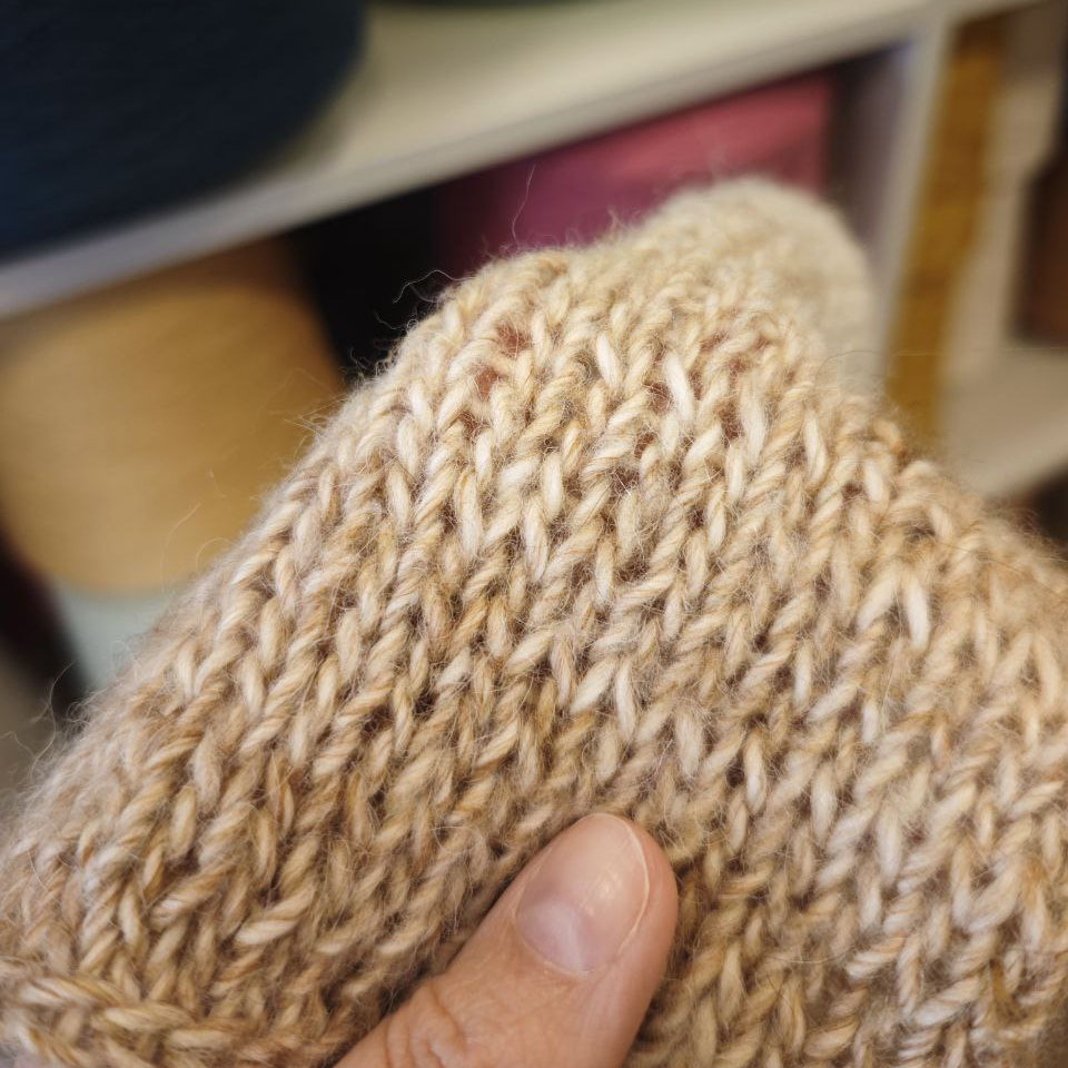 пряжа с альпакой «Мед с молоком» (210 м/100 гр) - интернет-магазин итальянской бобинной пряжи БОБИНА.РФ пряжа с альпакой «Мед с молоком» (210 м/100 гр) купить по выгодным ценам в магазине пряжи из Италии БОБИНА.РФ