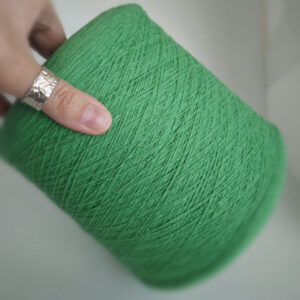 меринос 100% джилонг (Geelong) «Лайм» (1500м/100гр) купить по выгодным ценам в магазине пряжи из Италии БОБИНА.РФ