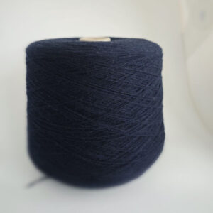 пряжа меринос с кашемиром «Чернила каракатицы» (700м/100гр) купить по выгодным ценам в магазине пряжи из Италии БОБИНА.РФ