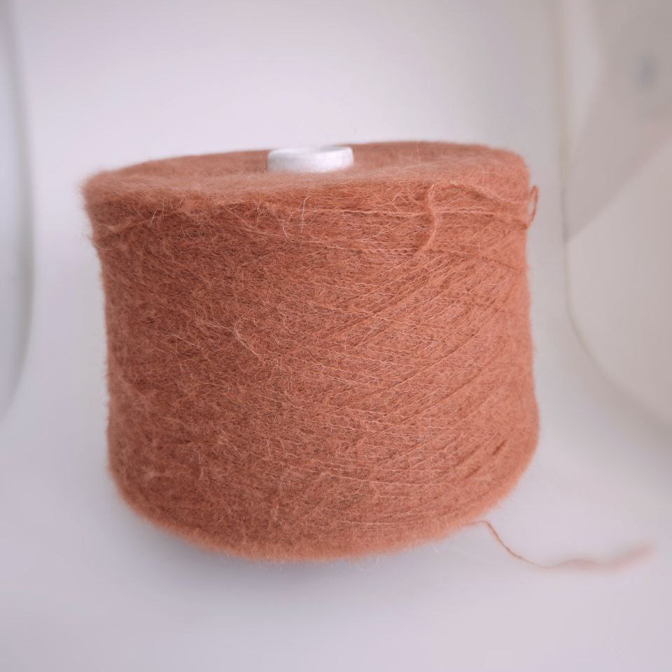 пряжа с альпакой «Тёплый терракот» (900 м/100 гр) - интернет-магазин итальянской бобинной пряжи БОБИНА.РФ пряжа с альпакой «Тёплый терракот» (900 м/100 гр) купить по выгодным ценам в магазине пряжи из Италии БОБИНА.РФ