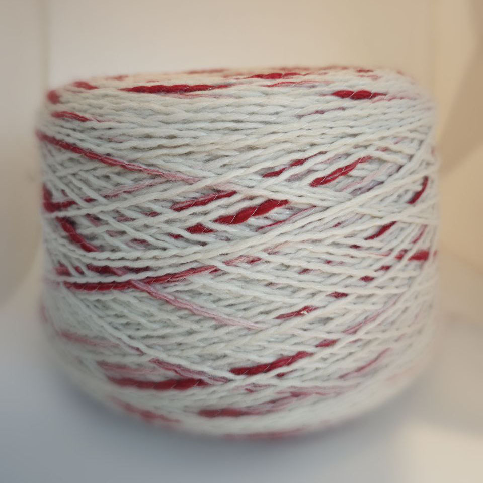 пряжа с мериносом «Клубничный крем» (150 м/100 гр) - интернет-магазин итальянской бобинной пряжи БОБИНА.РФ пряжа с мериносом «Клубничный крем» (150 м/100 гр) купить по выгодным ценам в магазине пряжи из Италии БОБИНА.РФ