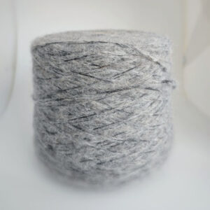 пряжа суперфайн альпака «Серый пушок» (180м/100гр) купить по выгодным ценам в магазине пряжи из Италии БОБИНА.РФ