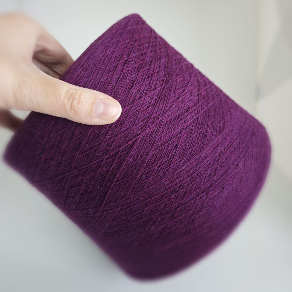 кашемир с мериносом «Пурпурный» (1500м/100 гр) - интернет-магазин итальянской бобинной пряжи БОБИНА.РФ кашемир с мериносом «Пурпурный» (1500м/100 гр) купить по выгодным ценам в магазине пряжи из Италии БОБИНА.РФ