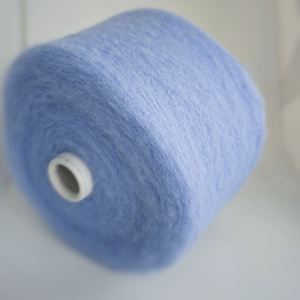 пряжа с альпакой «Небесный» (900 м/100 гр) - интернет-магазин итальянской бобинной пряжи БОБИНА.РФ пряжа с альпакой «Небесный» (900 м/100 гр) купить по выгодным ценам в магазине пряжи из Италии БОБИНА.РФ