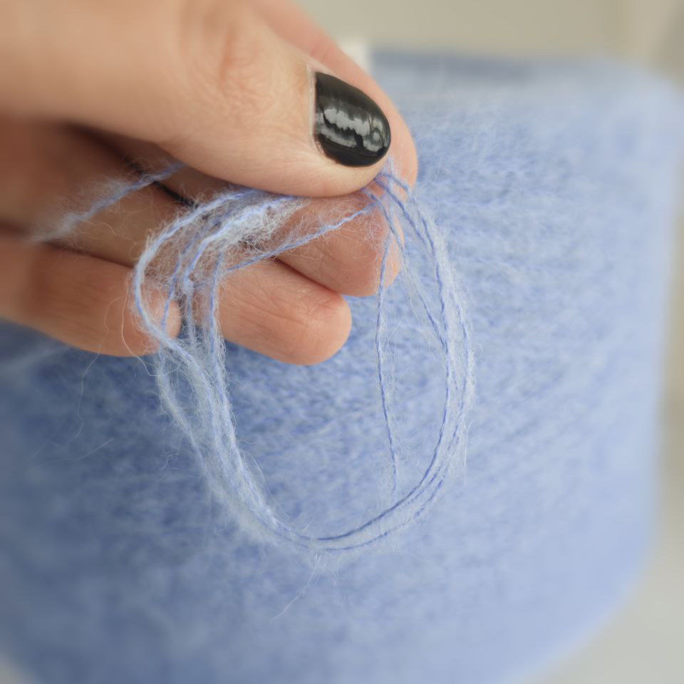 пряжа с альпакой «Небесный» (900 м/100 гр) - интернет-магазин итальянской бобинной пряжи БОБИНА.РФ пряжа с альпакой «Небесный» (900 м/100 гр) купить по выгодным ценам в магазине пряжи из Италии БОБИНА.РФ