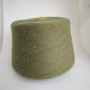 пряжа с супер кидмохером «Молодая трава» (700 м/100 гр) - интернет-магазин итальянской бобинной пряжи БОБИНА.РФ пряжа с супер кидмохером «Молодая трава» (700 м/100 гр) купить по выгодным ценам в магазине пряжи из Италии БОБИНА.РФ