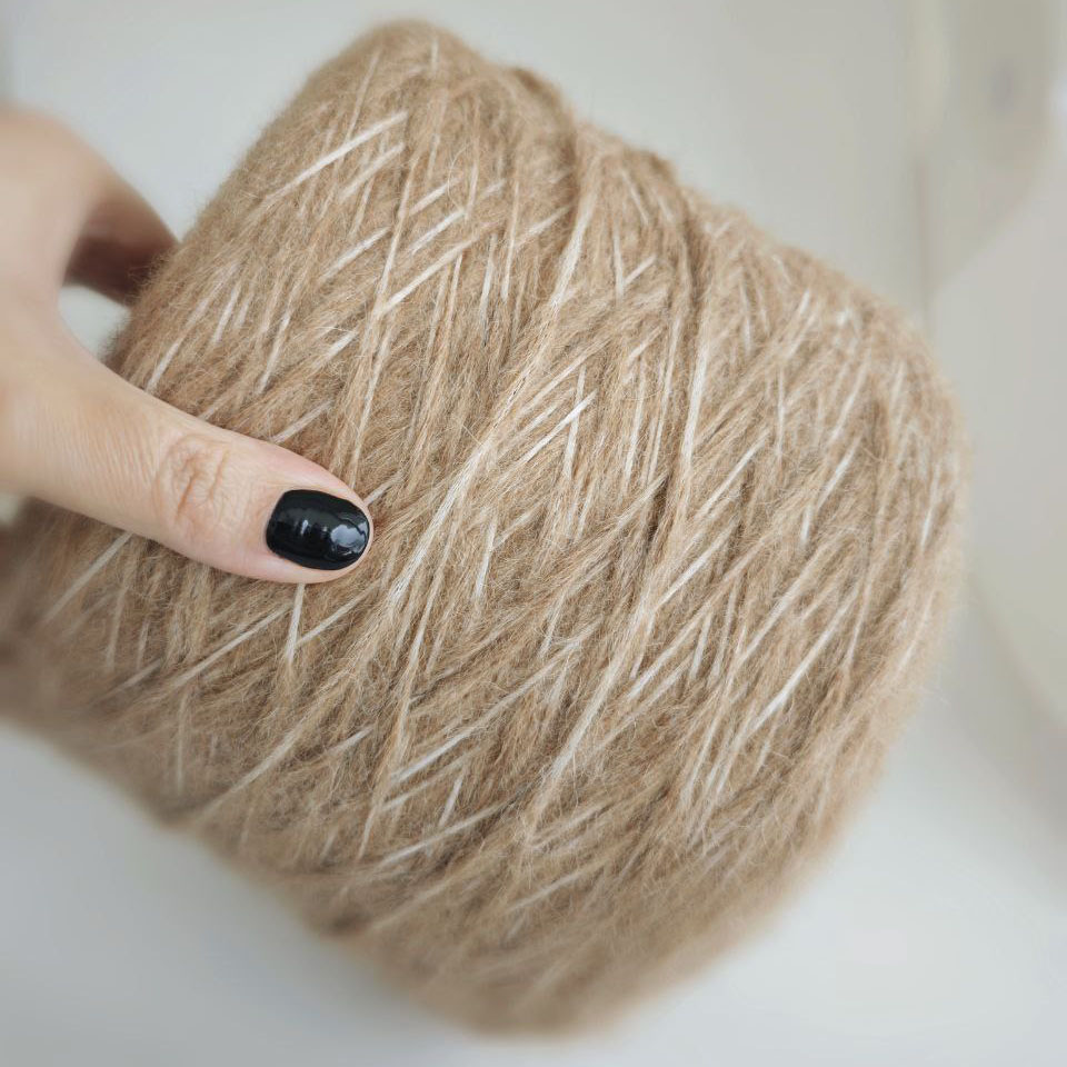 пряжа суперфайн альпака «Латте» (180м/100гр) - интернет-магазин итальянской бобинной пряжи БОБИНА.РФ пряжа суперфайн альпака «Латте» (180м/100гр) купить по выгодным ценам в магазине пряжи из Италии БОБИНА.РФ