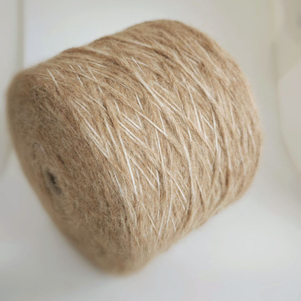 пряжа суперфайн альпака «Латте» (180м/100гр) - интернет-магазин итальянской бобинной пряжи БОБИНА.РФ пряжа суперфайн альпака «Латте» (180м/100гр) купить по выгодным ценам в магазине пряжи из Италии БОБИНА.РФ