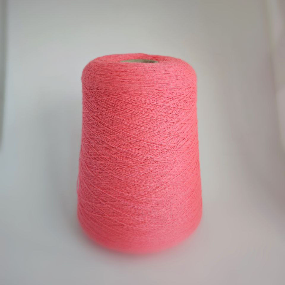 пряжа кашемир с мериносом » Неоновый розовый» (1160м/100гр) - интернет-магазин итальянской бобинной пряжи БОБИНА.РФ пряжа кашемир с мериносом » Неоновый розовый» (1160м/100гр) купить по выгодным ценам в магазине пряжи из Италии БОБИНА.РФ