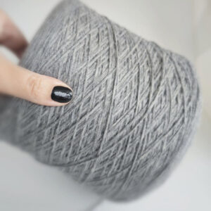 пряжа кашемир с шелком » Тёмно-серый» (450м/100 гр) купить по выгодным ценам в магазине пряжи из Италии БОБИНА.РФ
