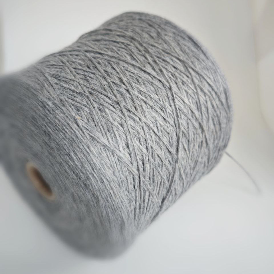 пряжа кашемир с шелком » Тёмно-серый» (450м/100 гр) - интернет-магазин итальянской бобинной пряжи БОБИНА.РФ пряжа кашемир с шелком » Тёмно-серый» (450м/100 гр) купить по выгодным ценам в магазине пряжи из Италии БОБИНА.РФ