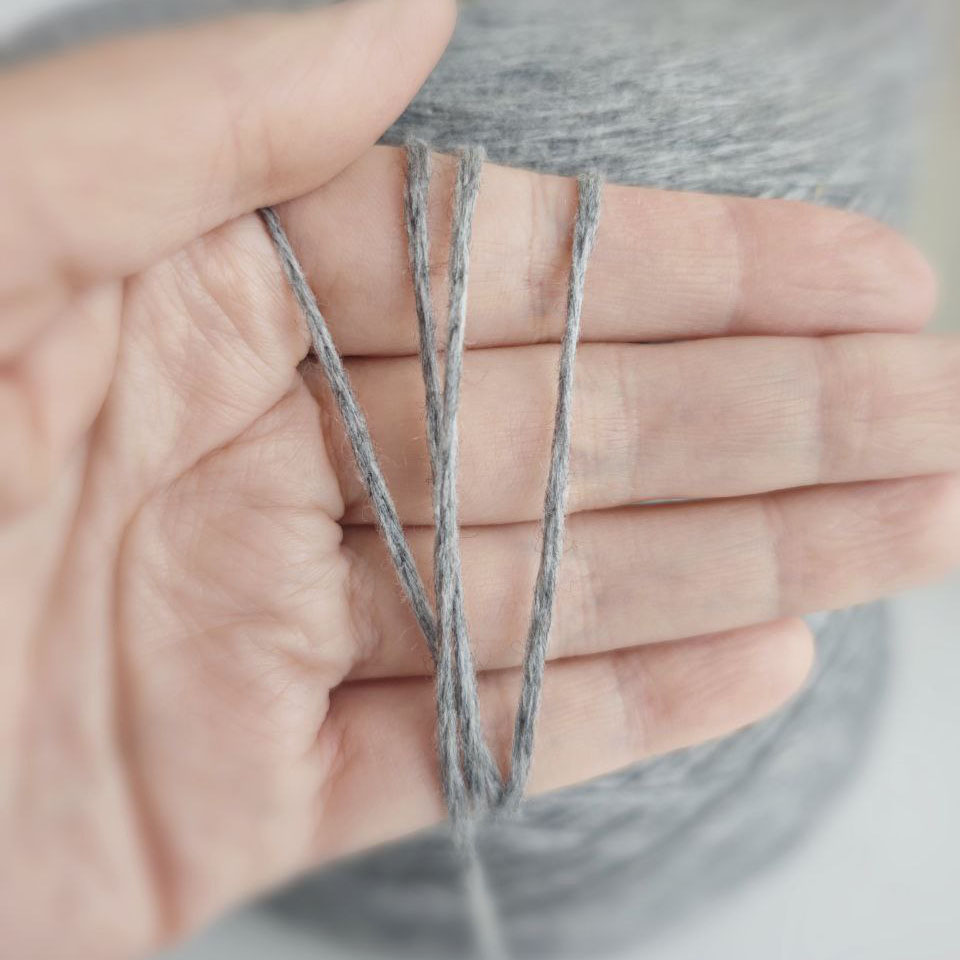 пряжа кашемир с шелком » Тёмно-серый» (450м/100 гр) - интернет-магазин итальянской бобинной пряжи БОБИНА.РФ пряжа кашемир с шелком » Тёмно-серый» (450м/100 гр) купить по выгодным ценам в магазине пряжи из Италии БОБИНА.РФ