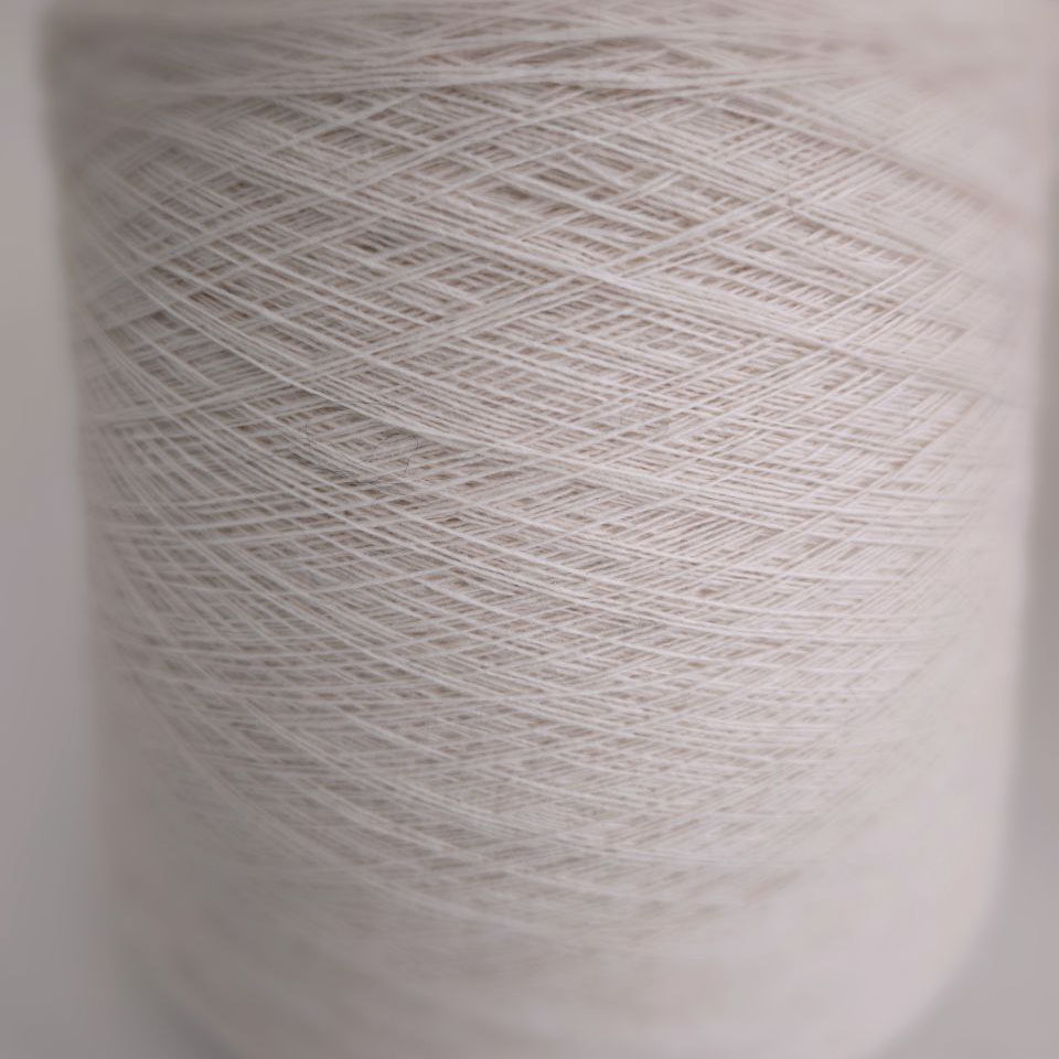 пряжа кардный меринос «Зефирный рассвет» ( 1500 м/100 гр) - интернет-магазин итальянской бобинной пряжи БОБИНА.РФ пряжа кардный меринос «Зефирный рассвет» ( 1500 м/100 гр) купить по выгодным ценам в магазине пряжи из Италии БОБИНА.РФ