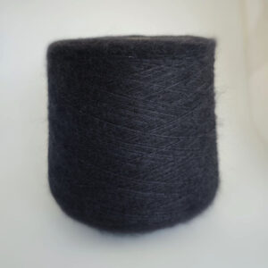 пряжа супер кидмохер на шелке «Ночная мгла» (950 м/100 гр) купить по выгодным ценам в магазине пряжи из Италии БОБИНА.РФ