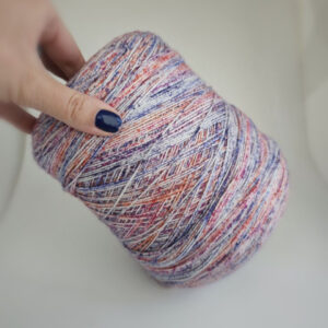 пряжа гребенной меринос «Ягодный сорбет с лавандой» (300м/100гр) - интернет-магазин итальянской бобинной пряжи БОБИНА.РФ пряжа гребенной меринос «Ягодный сорбет с лавандой» (300м/100гр) купить по выгодным ценам в магазине пряжи из Италии БОБИНА.РФ