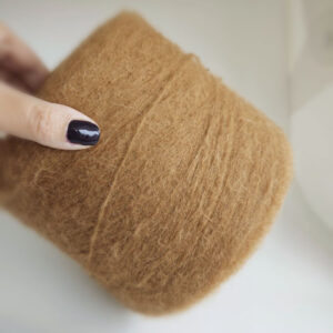 пряжа альпака с мериносом «Тёмный кемел» (950м/100гр) - интернет-магазин итальянской бобинной пряжи БОБИНА.РФ пряжа альпака с мериносом «Тёмный кемел» (950м/100гр) купить по выгодным ценам в магазине пряжи из Италии БОБИНА.РФ