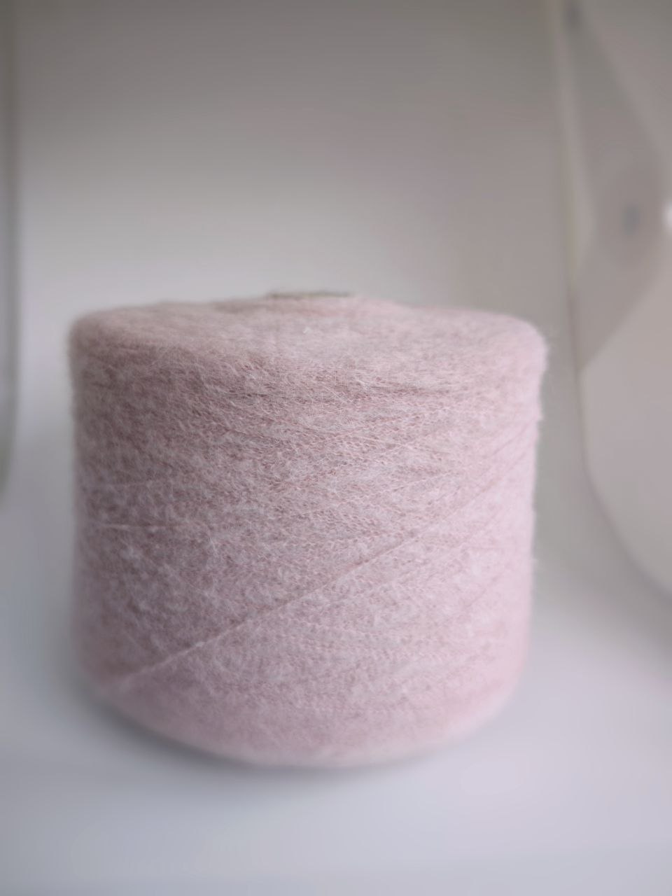 пряжа альпака с мериносом «Нежный лепесток розы» (950м/100гр) - интернет-магазин итальянской бобинной пряжи БОБИНА.РФ пряжа альпака с мериносом «Нежный лепесток розы» (950м/100гр) купить по выгодным ценам в магазине пряжи из Италии БОБИНА.РФ