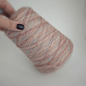 пряжа бейби альпака «Пудинг с малиной и сливками» (350м/100гр) купить по выгодным ценам в магазине пряжи из Италии БОБИНА.РФ