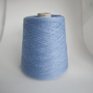 пряжа 100% лён «Голубые небеса» (1300м/100гр) купить по выгодным ценам в магазине пряжи из Италии БОБИНА.РФ