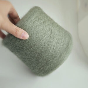 пряжа меринос с кашемиром «Хвойный меланж» (650м/100гр) купить по выгодным ценам в магазине пряжи из Италии БОБИНА.РФ